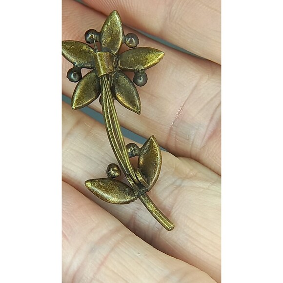 Antique Flower Brooch Green Stone  Old C Clasp - Picture 9 of 10